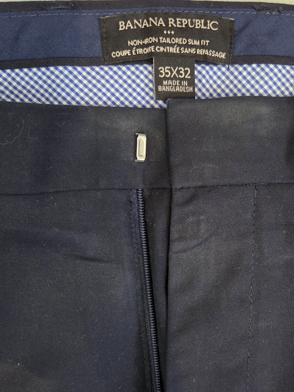 Banana Republic Slim Fit Dress Pants in Navy